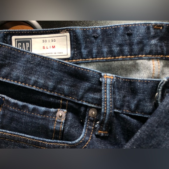 Gap jeans 30x30 slim - like new - Picture 4 of 5